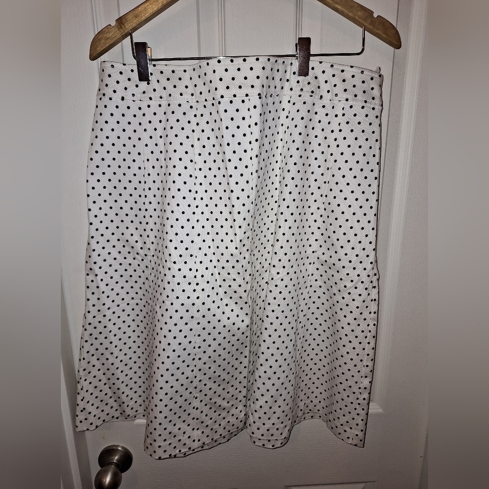 Susan Graver White and Black Polka Dot Skirt